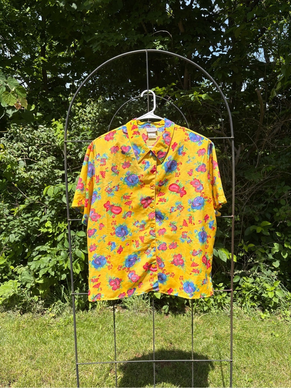 Vintage Lauren Lee Bright Yellow Floral Short-Sleeve Button-Down Shirt Summer